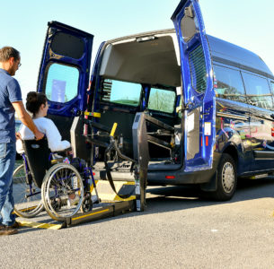 Transport en minibus : le décret impossible